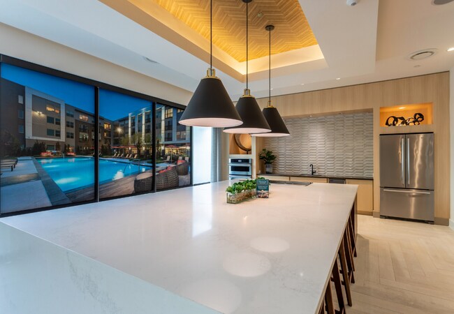 Photo - 4231 Woodlake Pl Unit 306