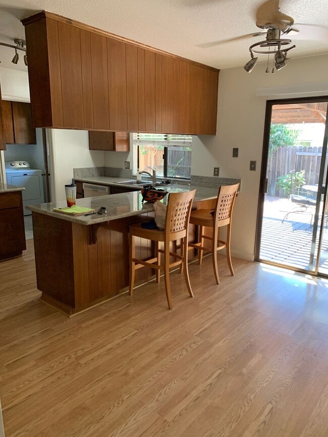 Photo - Lovely Updated Duplex in Quiet Neighborhood