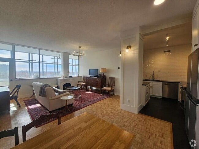 Building Photo - 3060 Pharr Ct N Northwest Unit 707 Rental