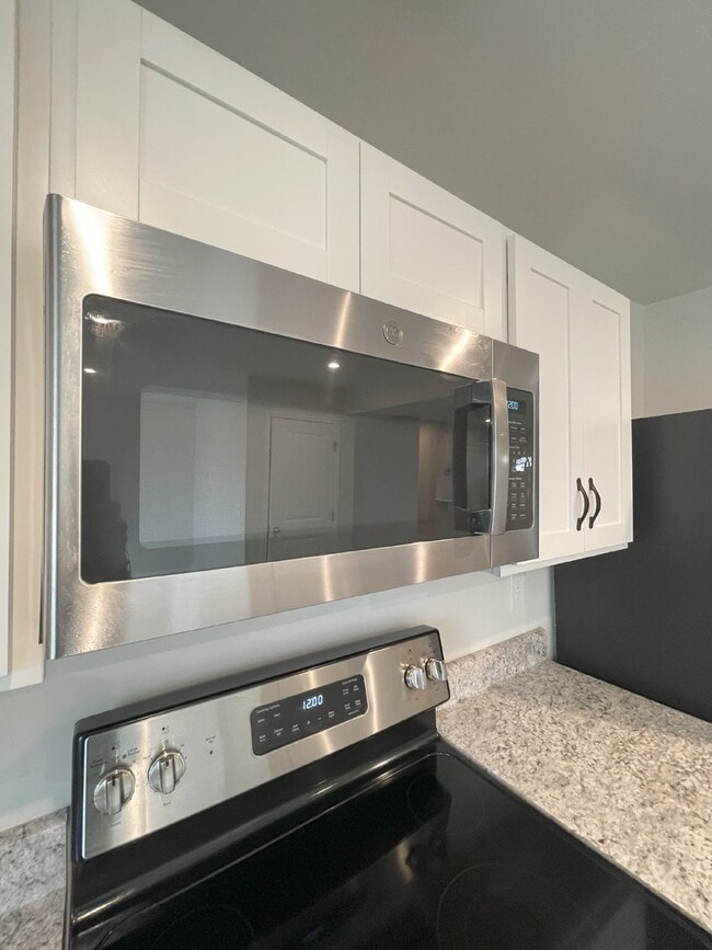 Photo - Charming 3 Bed, 2.5 Bath Rental in Anderson, SC - Perfect for Your Family!