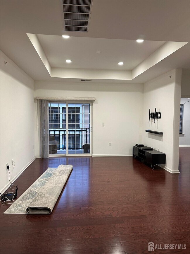 Photo - 446 Micali Way