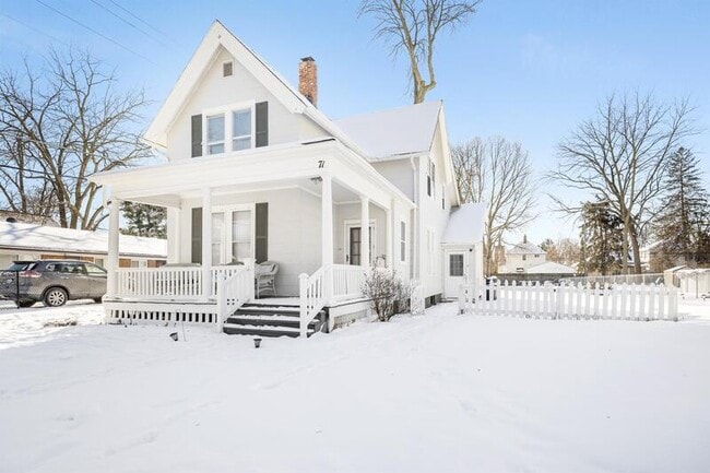 Photo - 71 Grand Ave