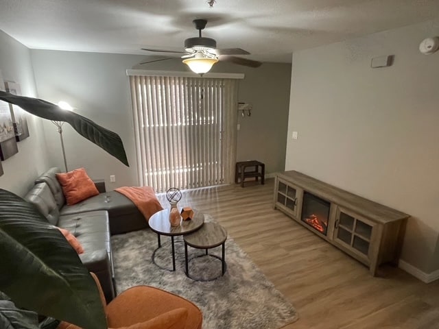 Living Room - 1385 W University Ave Unit 147