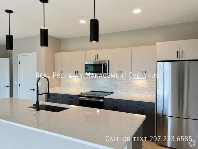 Building Photo - 20 Upper Falls Rd Rental