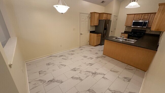 Kit 2 - 555 Goldon Trophy Trl Unidad Magnolia Run