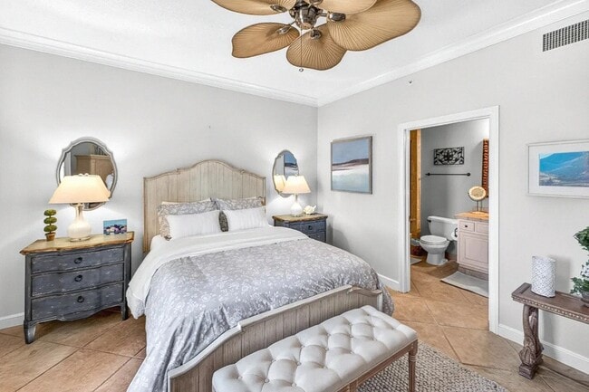 Building Photo - 4447 Southwinds Dr Unit 4447