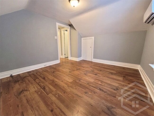 Photo - Quiet 1-Bedroom in Tillsonburg!! Unité 2