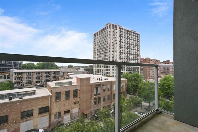 Photo - 620 Glen Iris Dr NE Unit 501