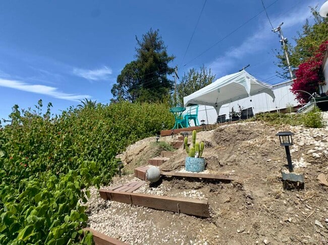 6559 Simson St Unit ADU