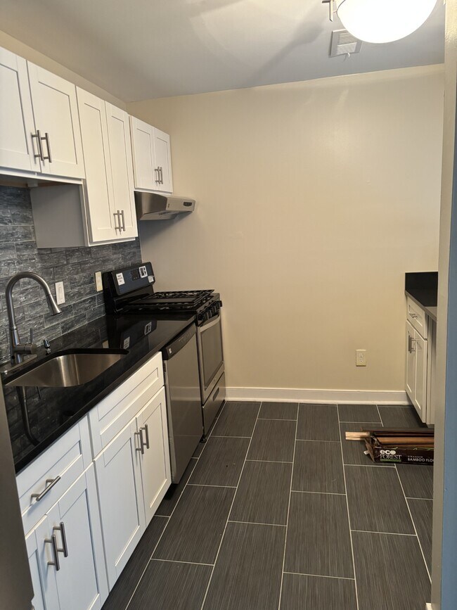 Photo - 521 N Armistead St Unit 103