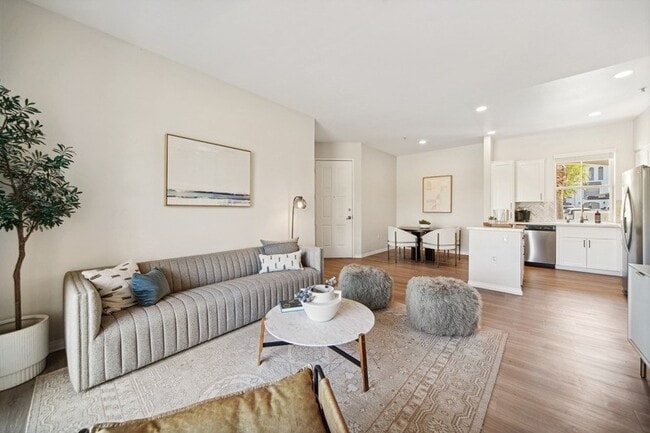 Photo - Bell Valencia