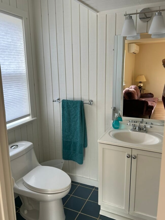 Photo - 490 El Granada Blvd