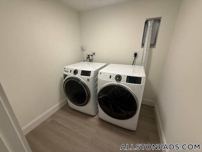 1079 Commonwealth Ave Unit 433