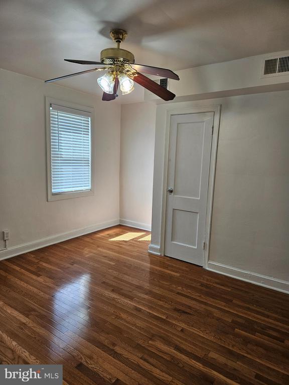 1722 H St NE Unit B