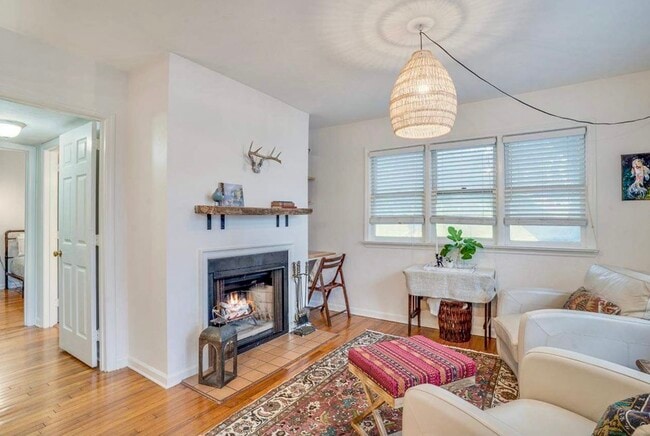 Photo - 360 S Franklin Blvd Unidad 23