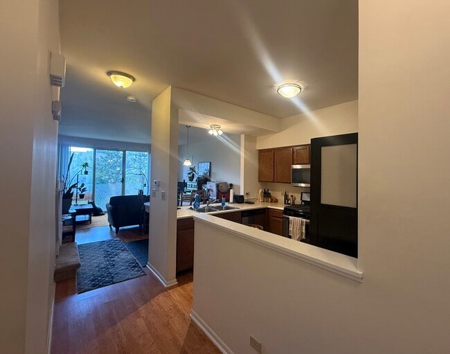 Photo - 348 Fallbrook Ct