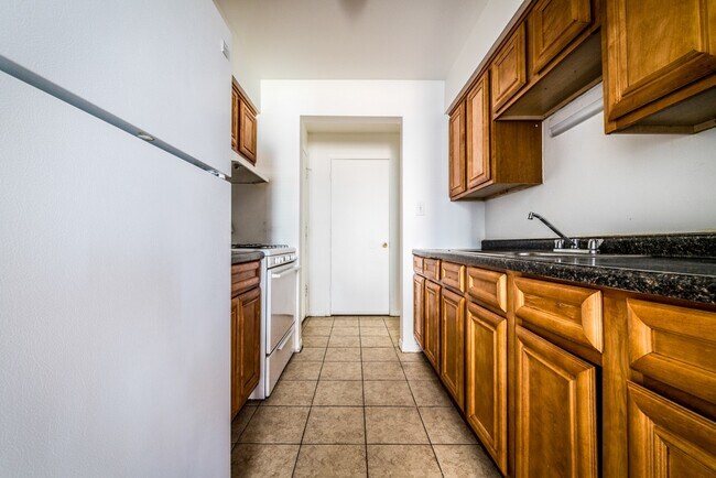 Photo - 1677-85 State St