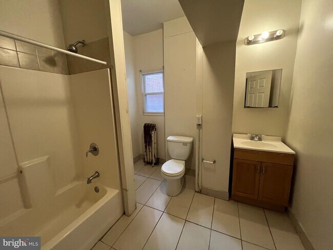 Photo - 1709 W Montgomery Ave Unidad 1