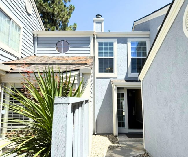 Photo - Available Now! Beautiful Updated Townhome in Desirable Northwood Commons | 3 Bed, 2.5 Bath