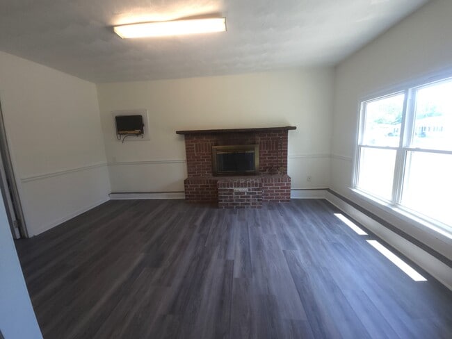 846 Drawbridge Dr