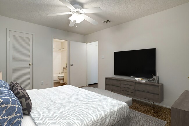 Pear Orchard Apartments