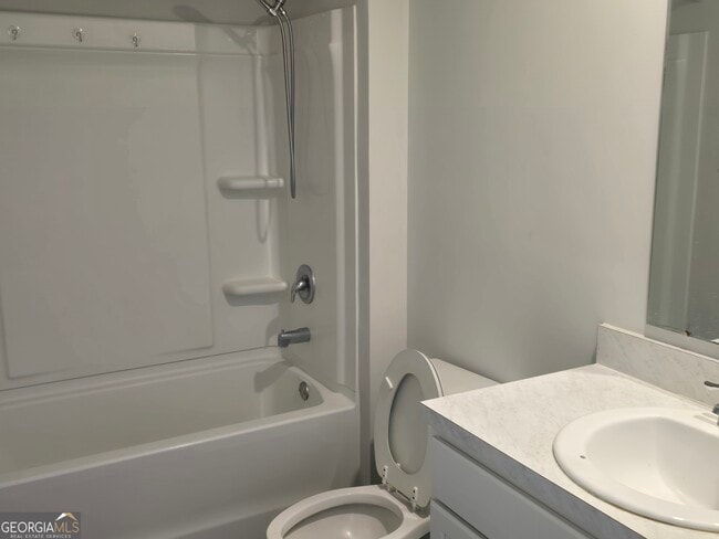 Photo - 404 Turpentine Trl