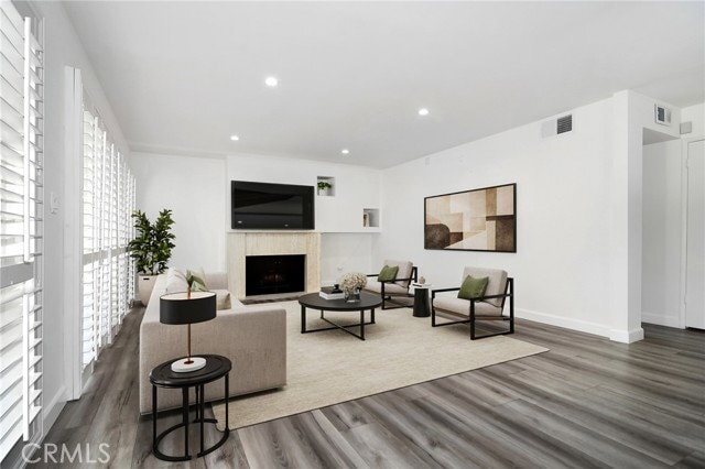 Photo - 5255 Coldwater Canyon Ave
