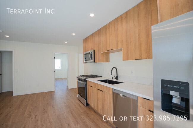 Building Photo - 1036 Westmoreland Ave Unit 3