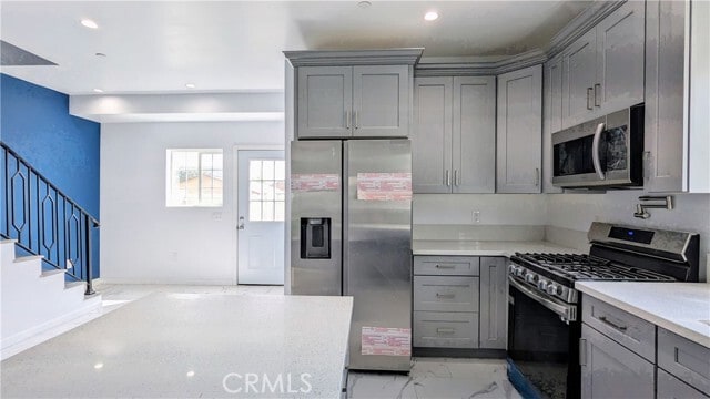 Photo - 1826 Front St