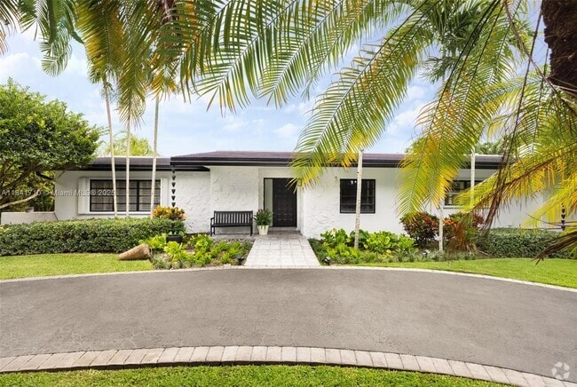 Building Photo - 11651 SW 72nd Pl Rental