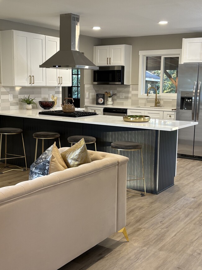 Photo - 8408 Dalton Dr SW