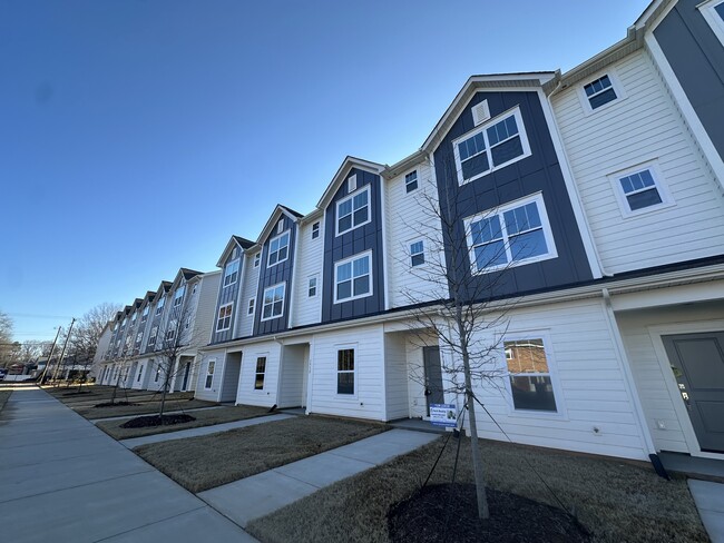 Photo - 3926 Winterfield Pl Townhome