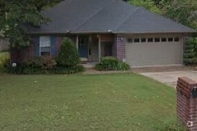 Building Photo - QUESTIONS PLEASE CONTACT Peggy Goodman 501... Rental