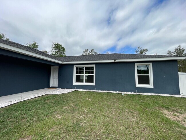 Move-In Ready! Beautiful 3BR/2BA with New Flooring & Fresh Paint
