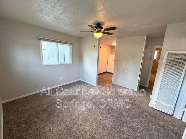 Photo - 907.5 2nd St