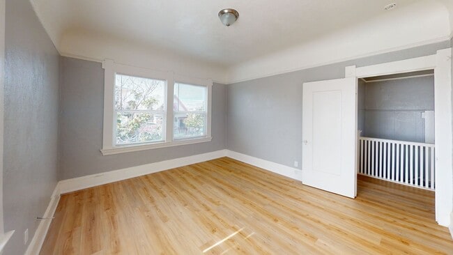 Building Photo - 3250 Martin Luther King Jr Way Unit 3252