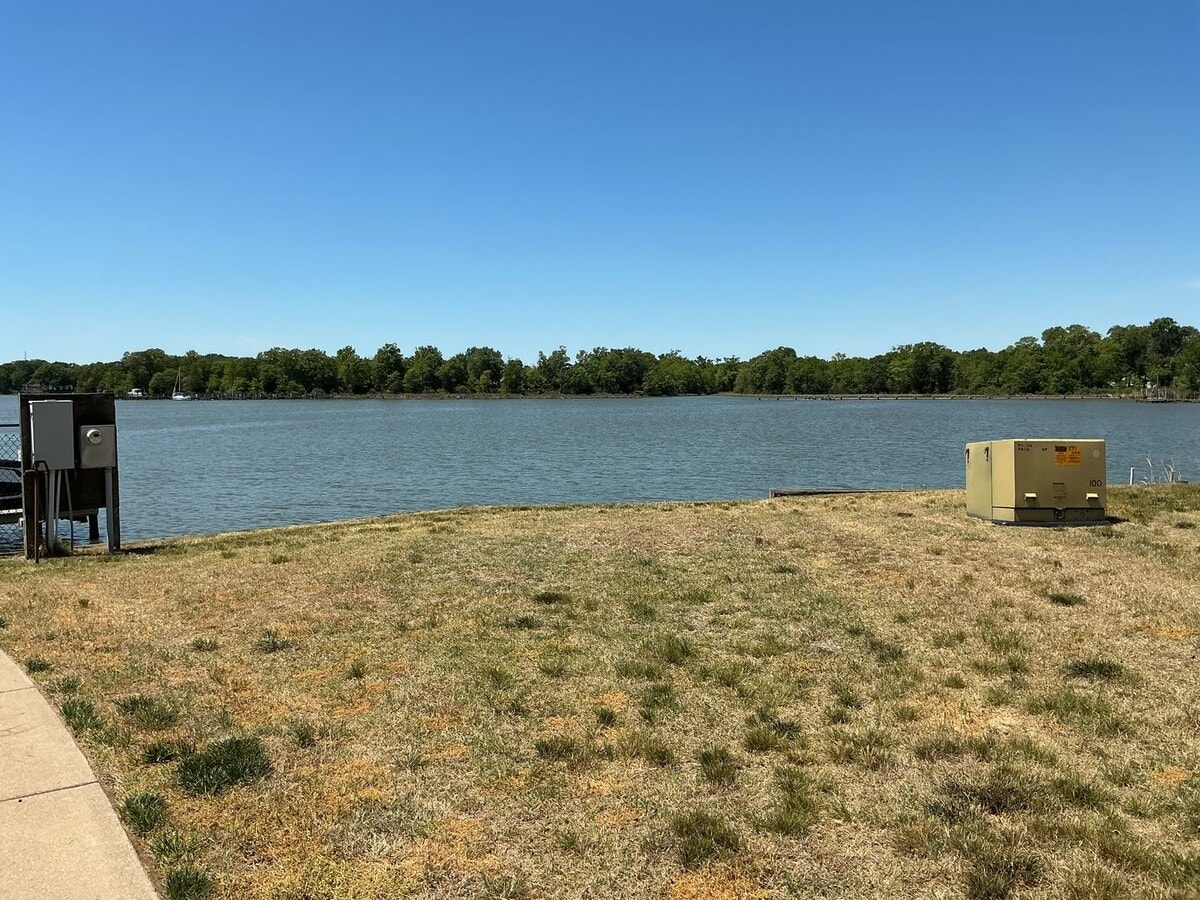 Photo - Quaint Waterfront Townhome in Beautiful Monroe's Landing