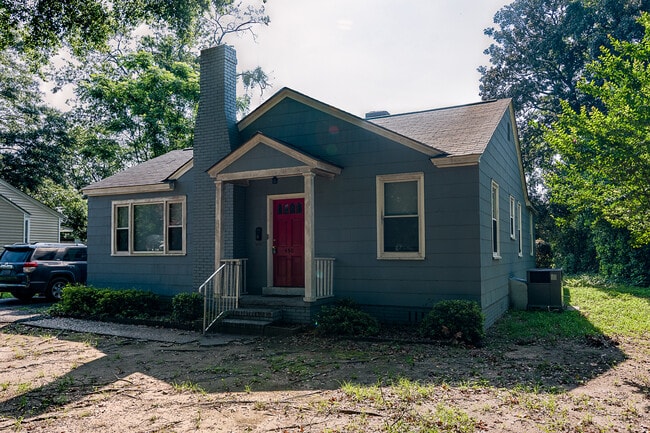 Photo - 450 Virginia St