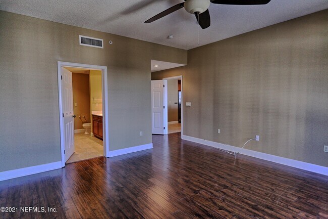 Photo - 1478 Riverplace Blvd Unit 1002