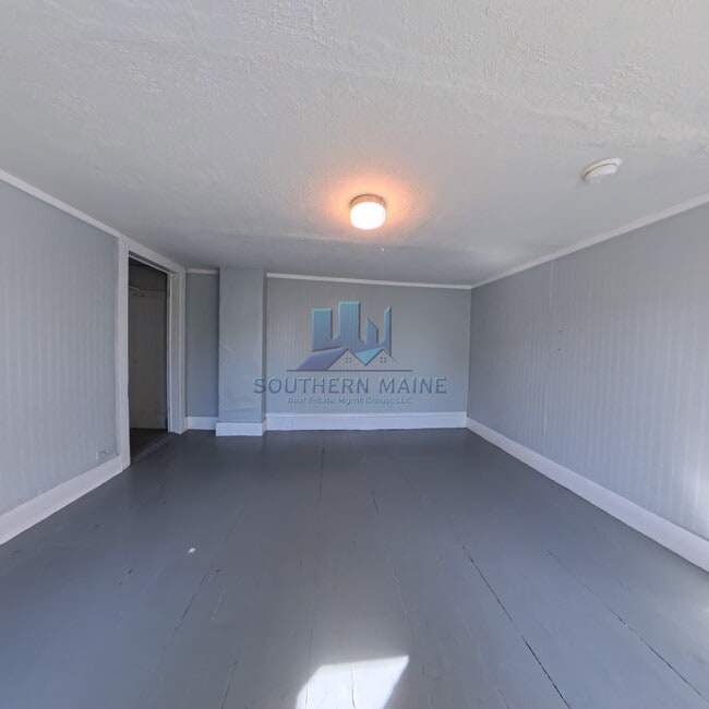 4 Glenwood Ave Unit D