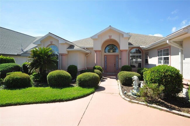 Photo - 16 Cedarwood Ct House