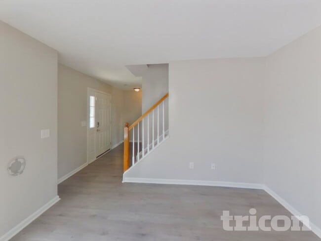 Photo - 142 Quiet Grove Dr