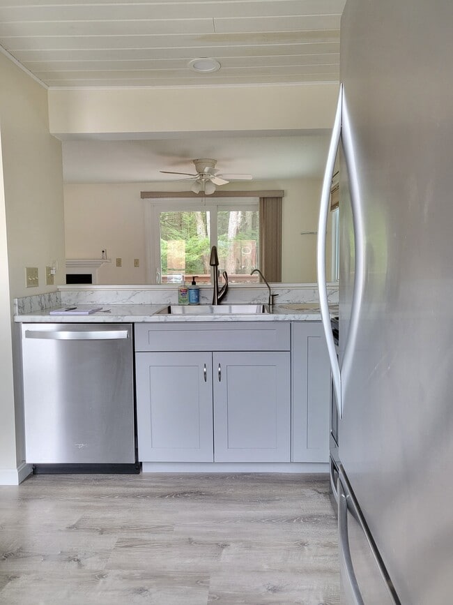 Photo - 378 Portland Rd Unit 7