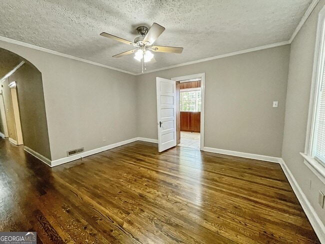 Photo - 111 E Screven St