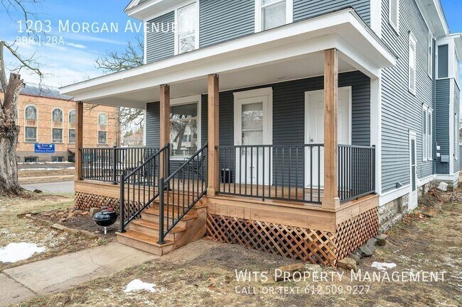 Photo - 1203 N Morgan Ave