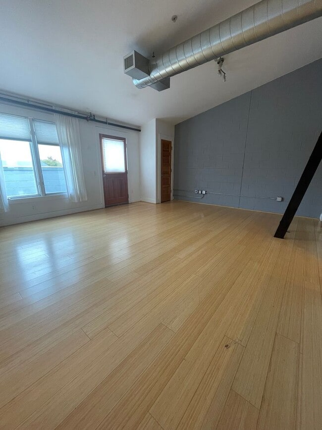 Photo - Stylish Studio Available now! Unidad 203