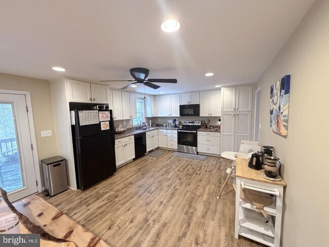 Photo - 5115 Irving St Unidad 1