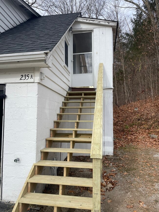 Entrance - 235 Russia Rd