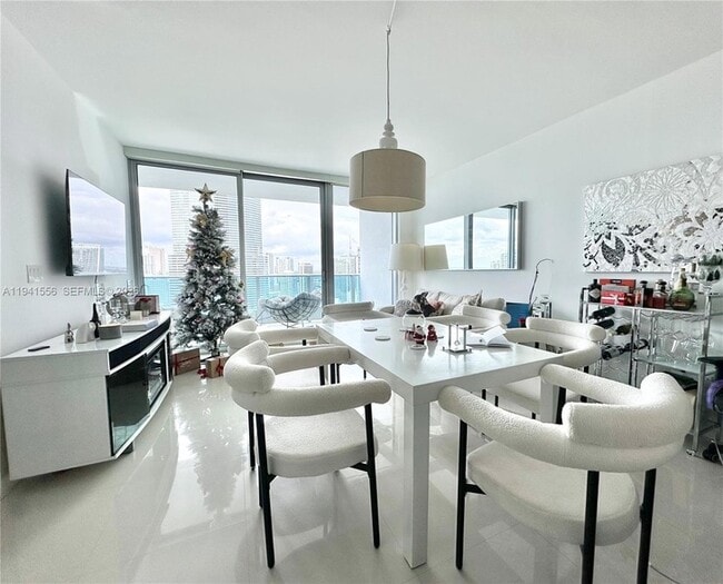 Photo - 200 Biscayne Blvd Way Unit 3514