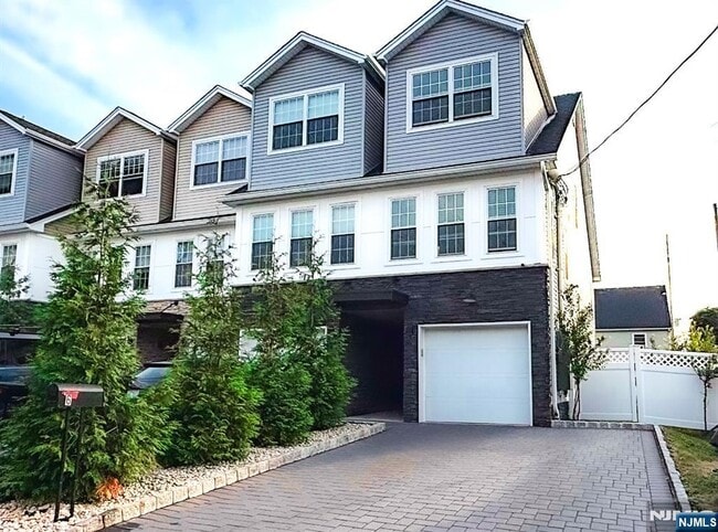 Photo - 93 Prospect St Unit 6